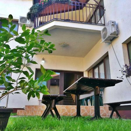 Apartmani Sunflower Сремськи Карловци Екстер'єр фото
